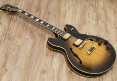 ES-335