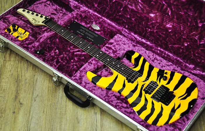 Suhr Modern Antique 80’s SHRED Tiger Stripe