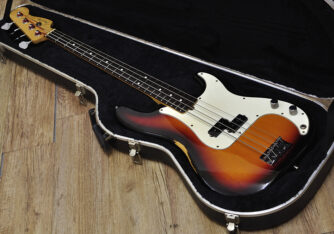 Fender American Standard Precision Bass