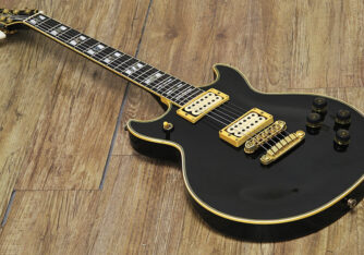 Ibanez AR300